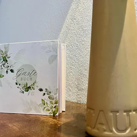 Im Weingewoelbe * Staufen im Breisgau